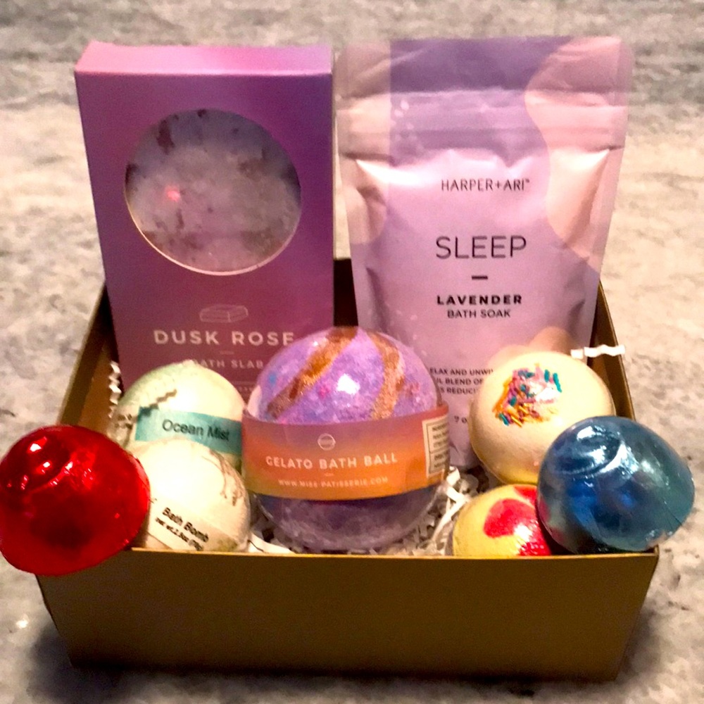 BATH GIFT PACK 9 SOOTHING ITEMS